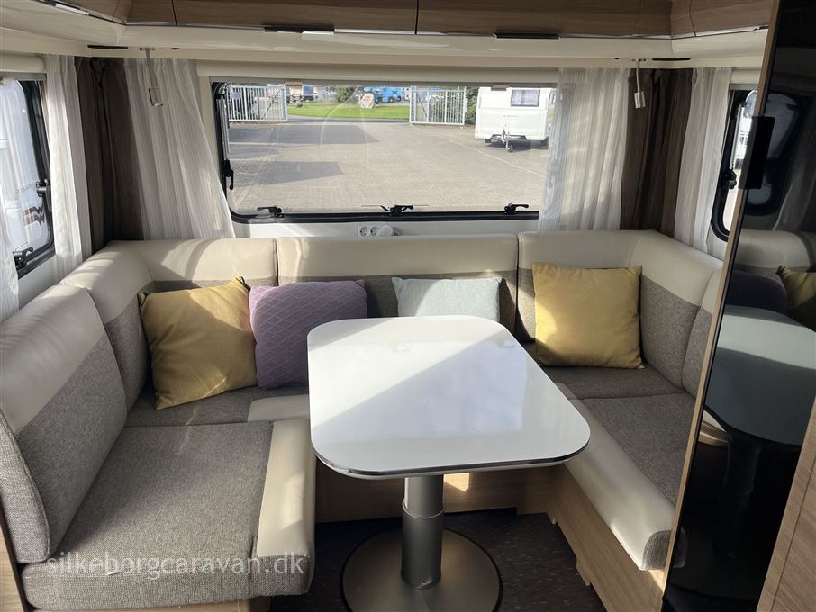 Adria Adora 482 LU